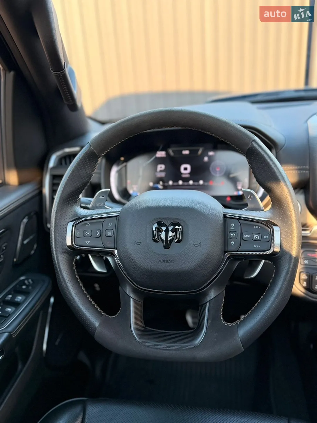 2024 RAM 1500 - мініатюра 20