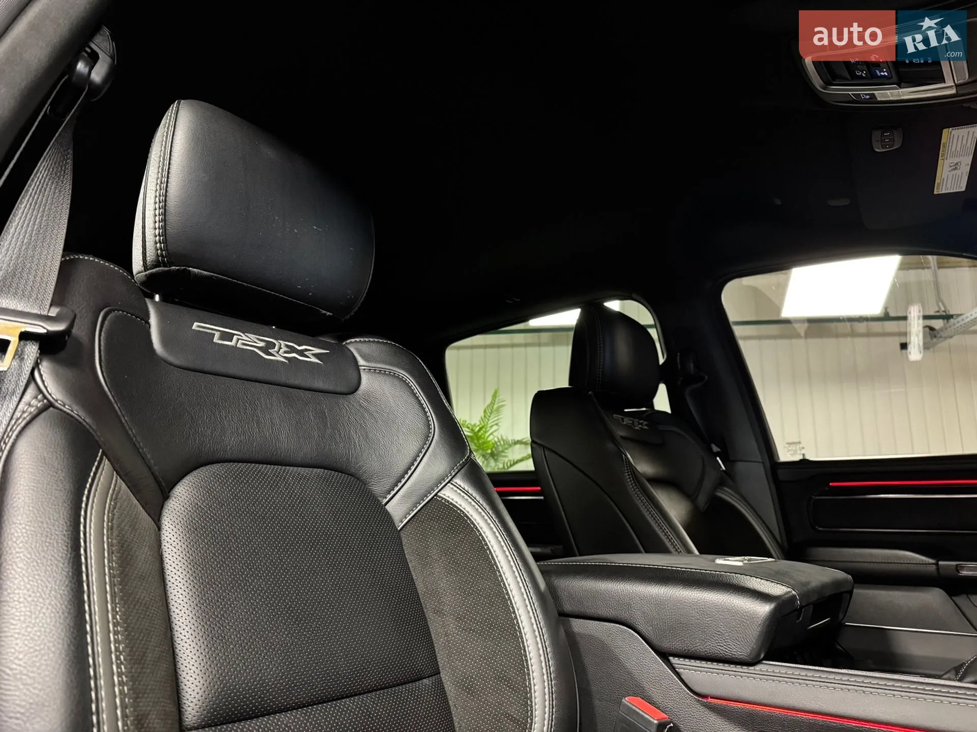 2022 RAM 1500 - мініатюра 57