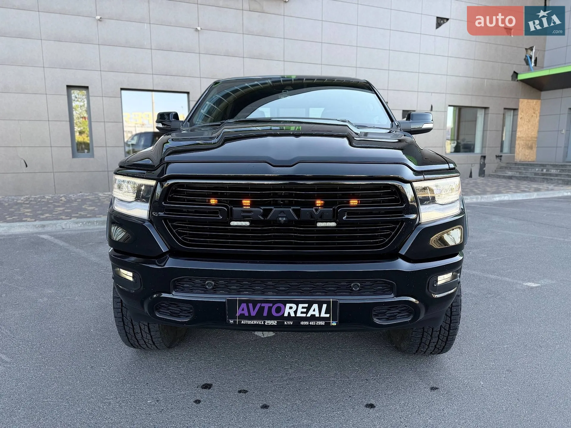 2019 RAM 1500 - мініатюра 10
