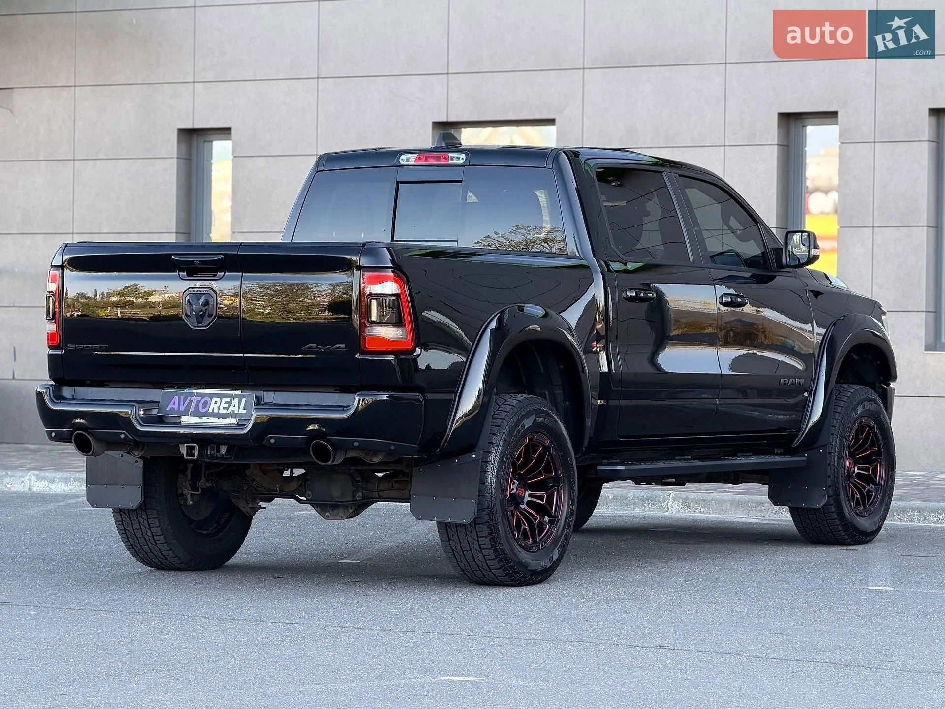 2019 RAM 1500 - мініатюра 21