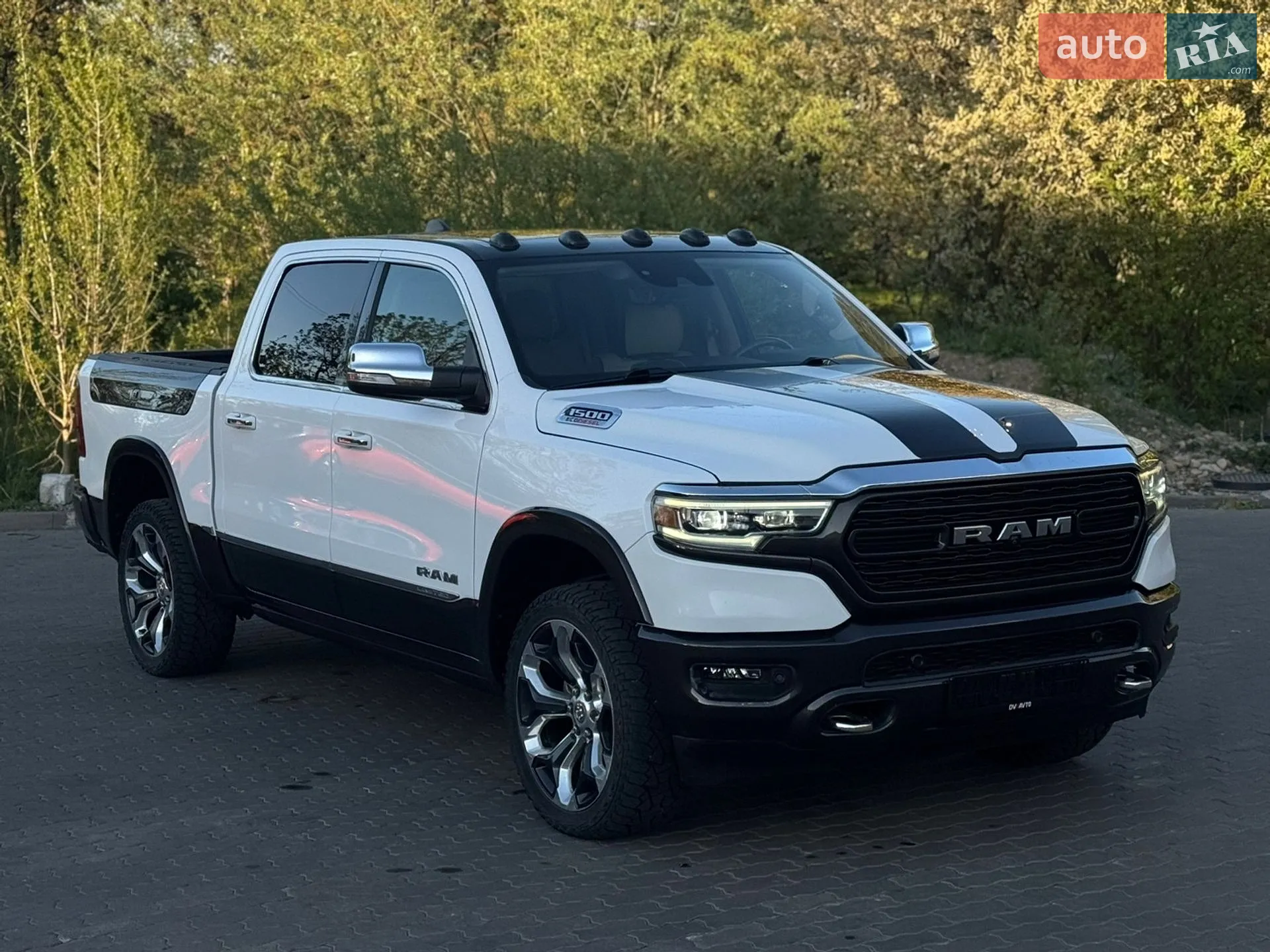 2021 RAM 1500 - мініатюра 3