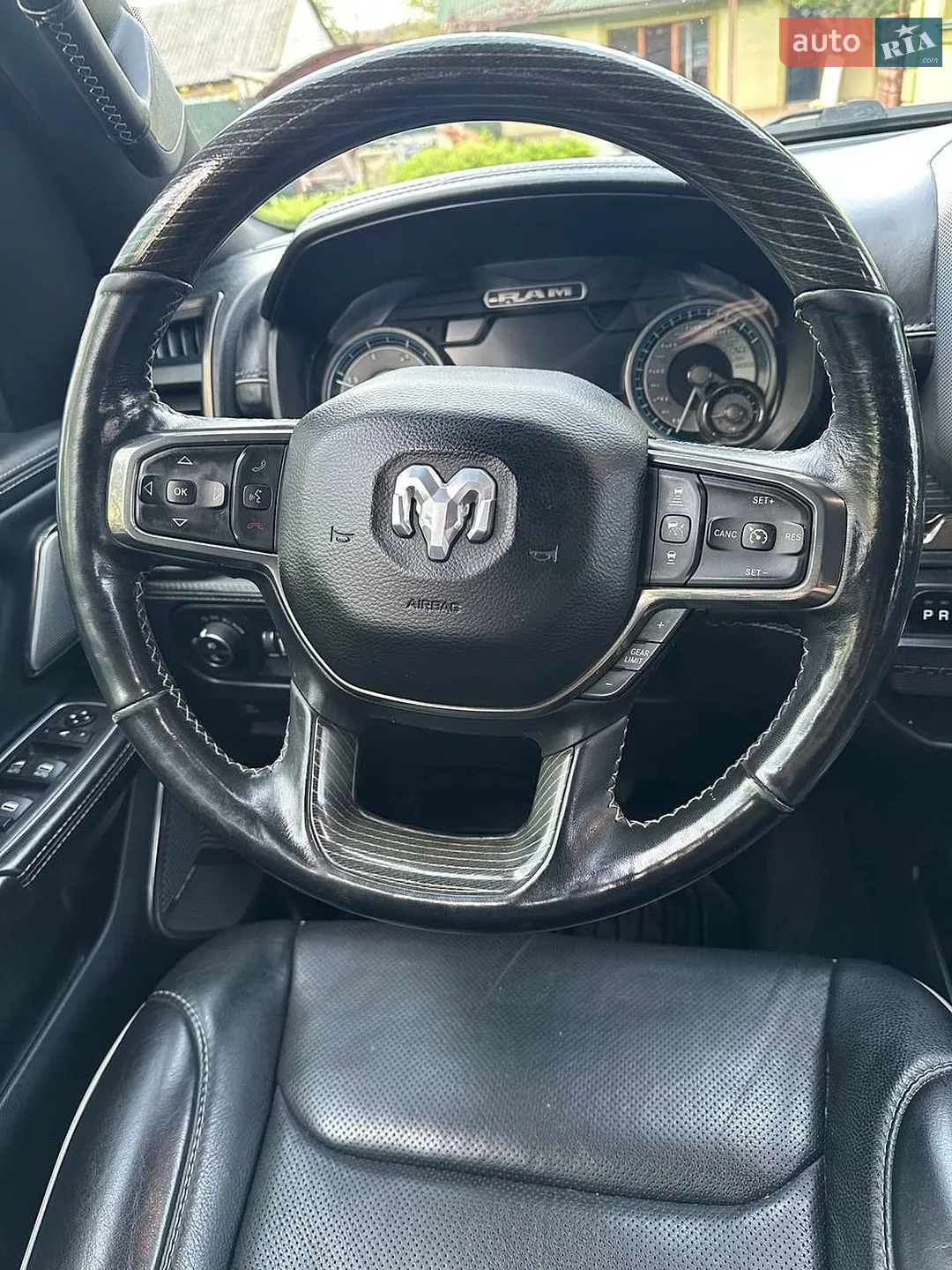 2019 RAM 1500 - мініатюра 10
