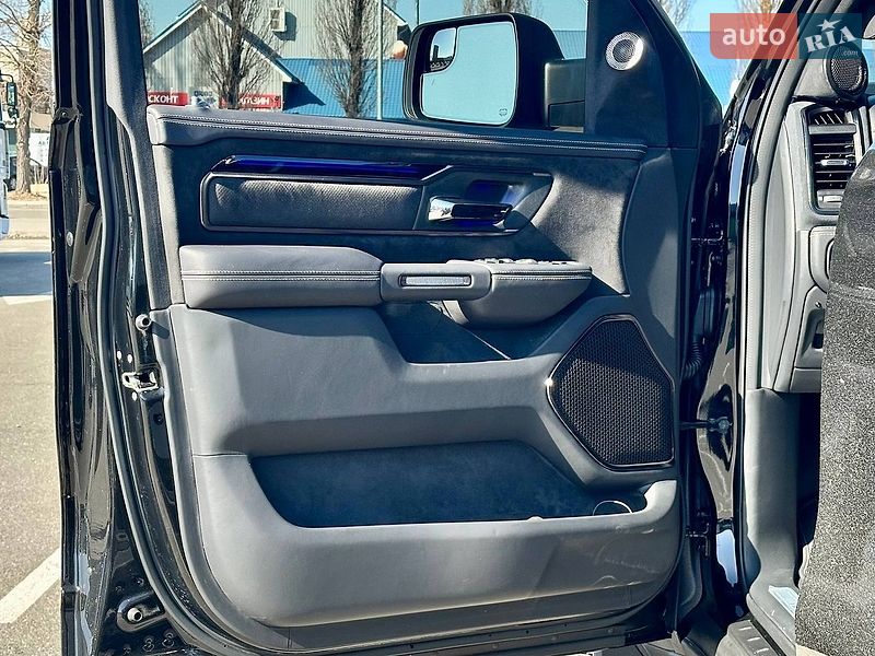 Пікап Ram 1500 2023 в Києві