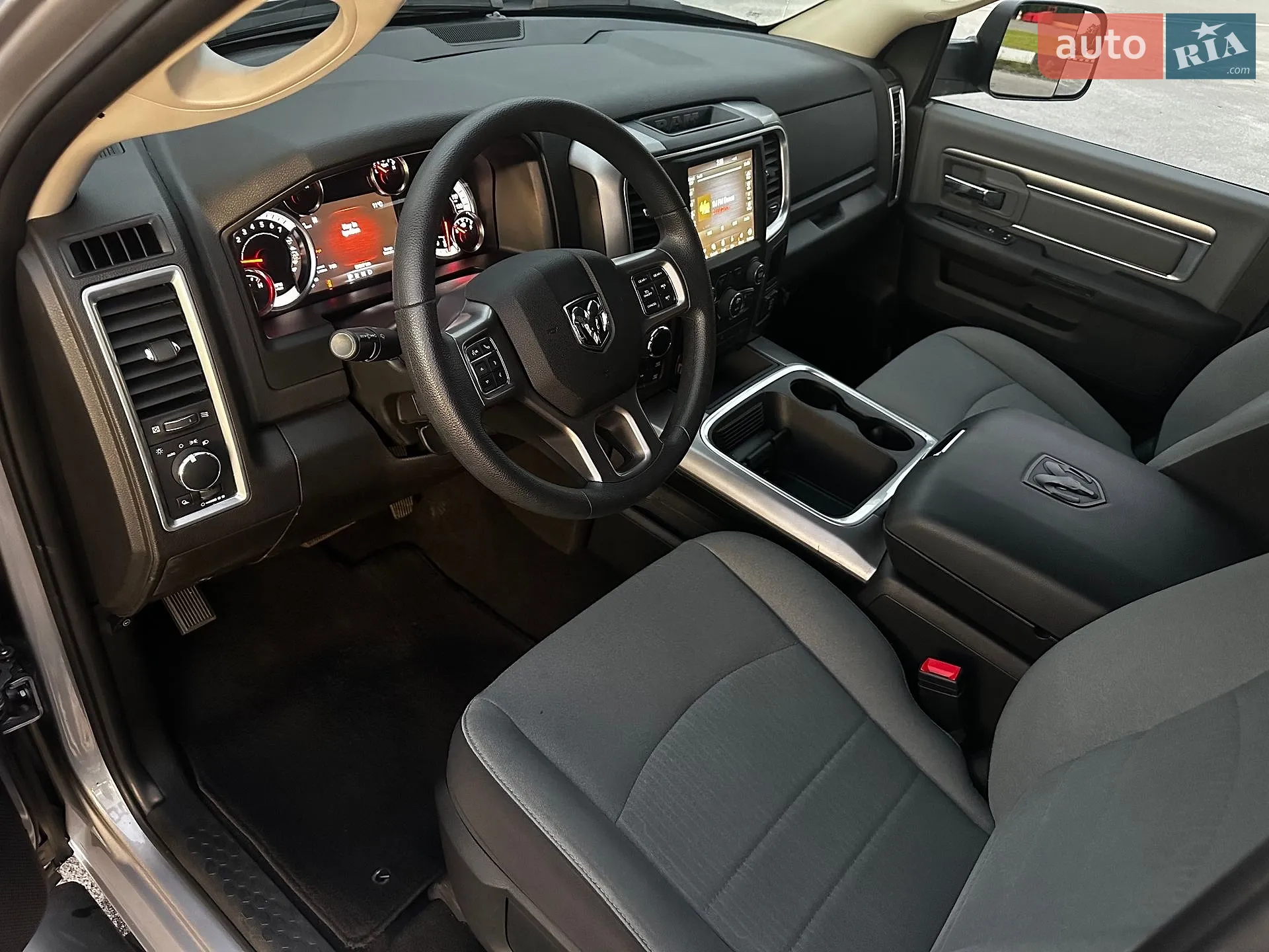 2022 RAM 1500 - мініатюра 11