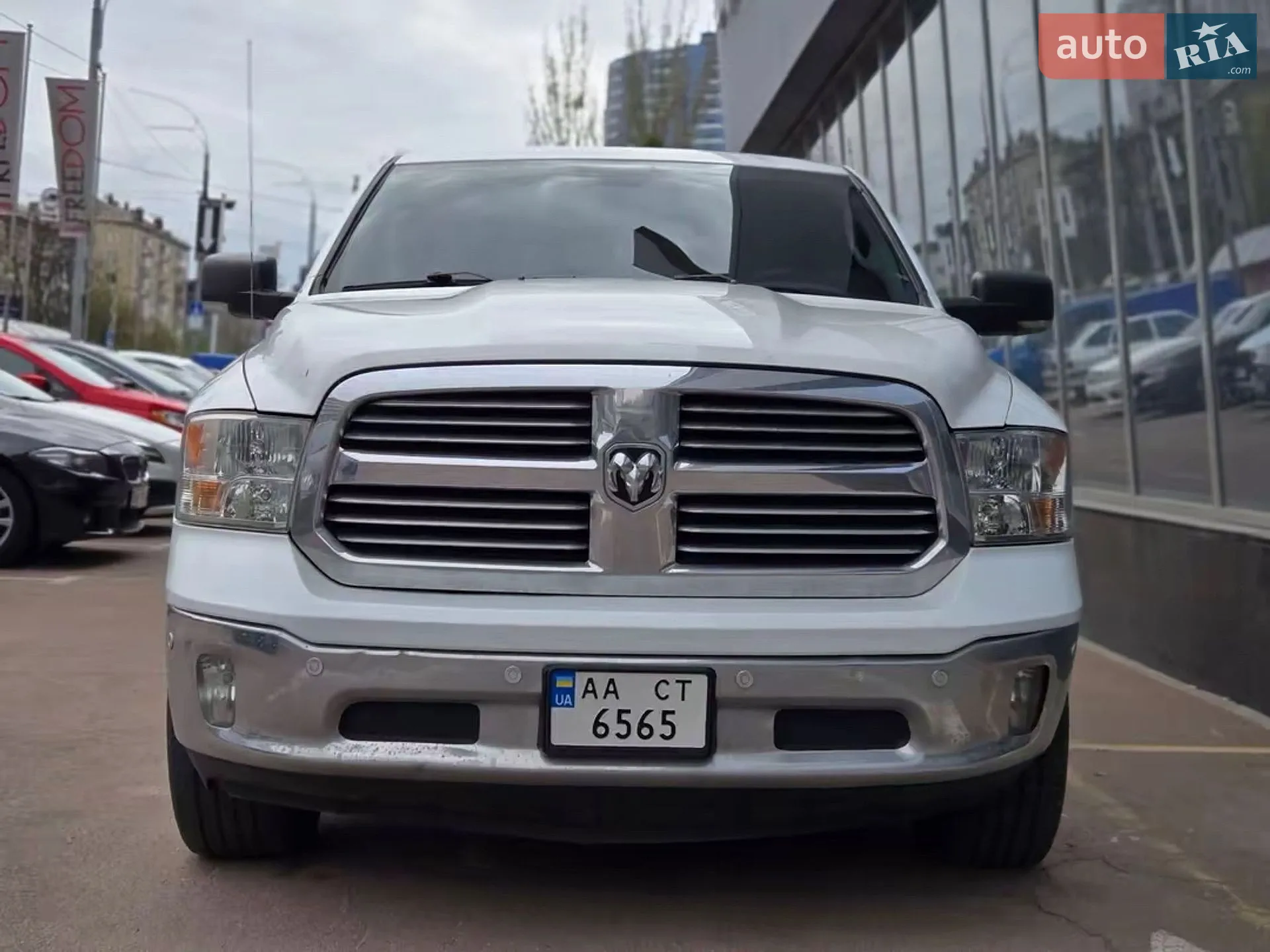 2019 RAM 1500 - мініатюра 3