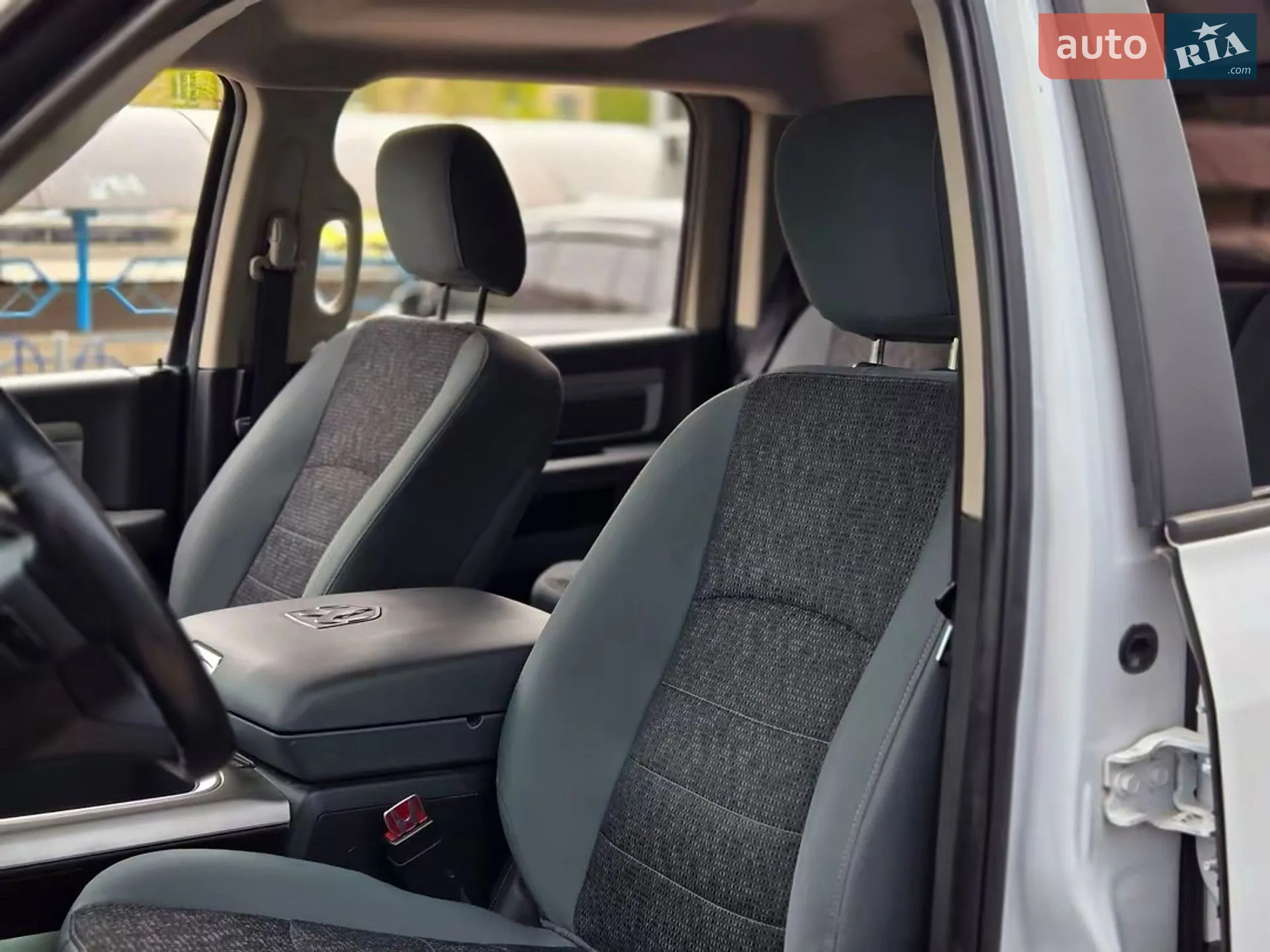 2019 RAM 1500 - мініатюра 17