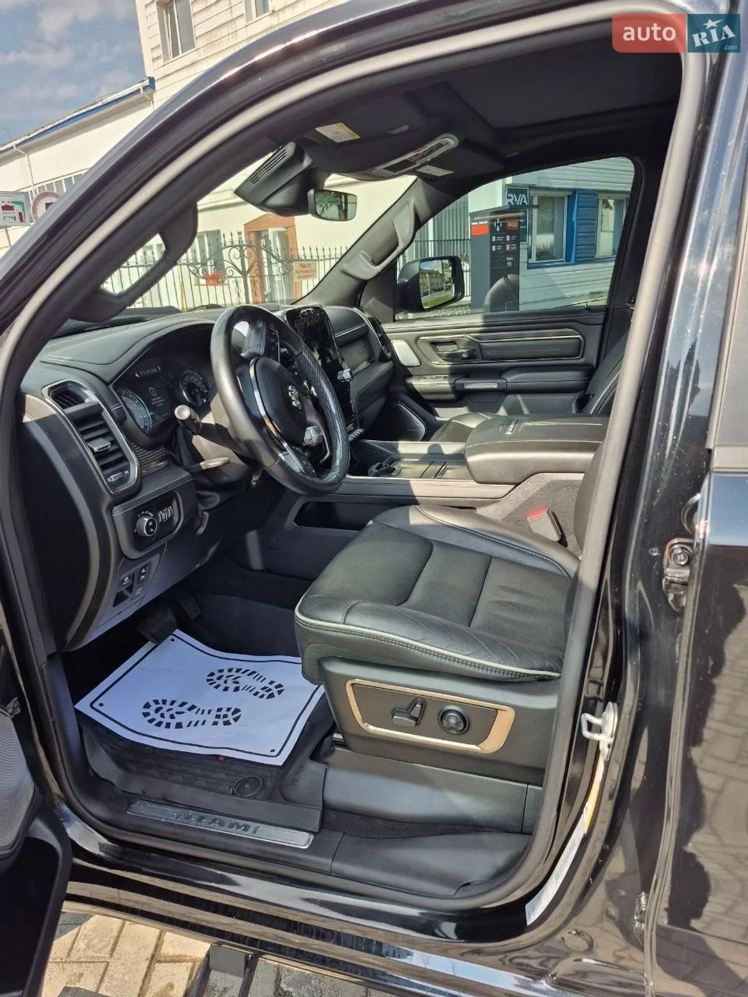 2020 RAM 1500 - мініатюра 14