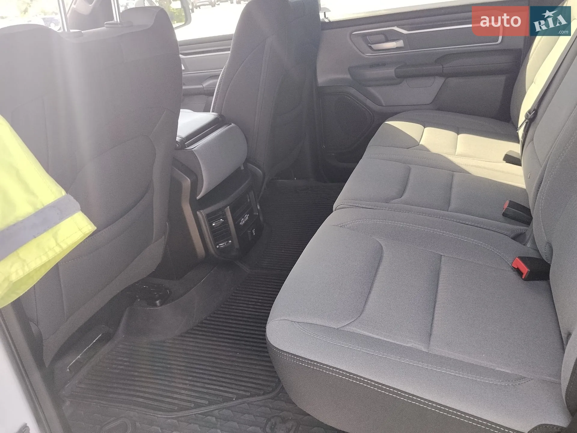2022 RAM 1500 - мініатюра 20