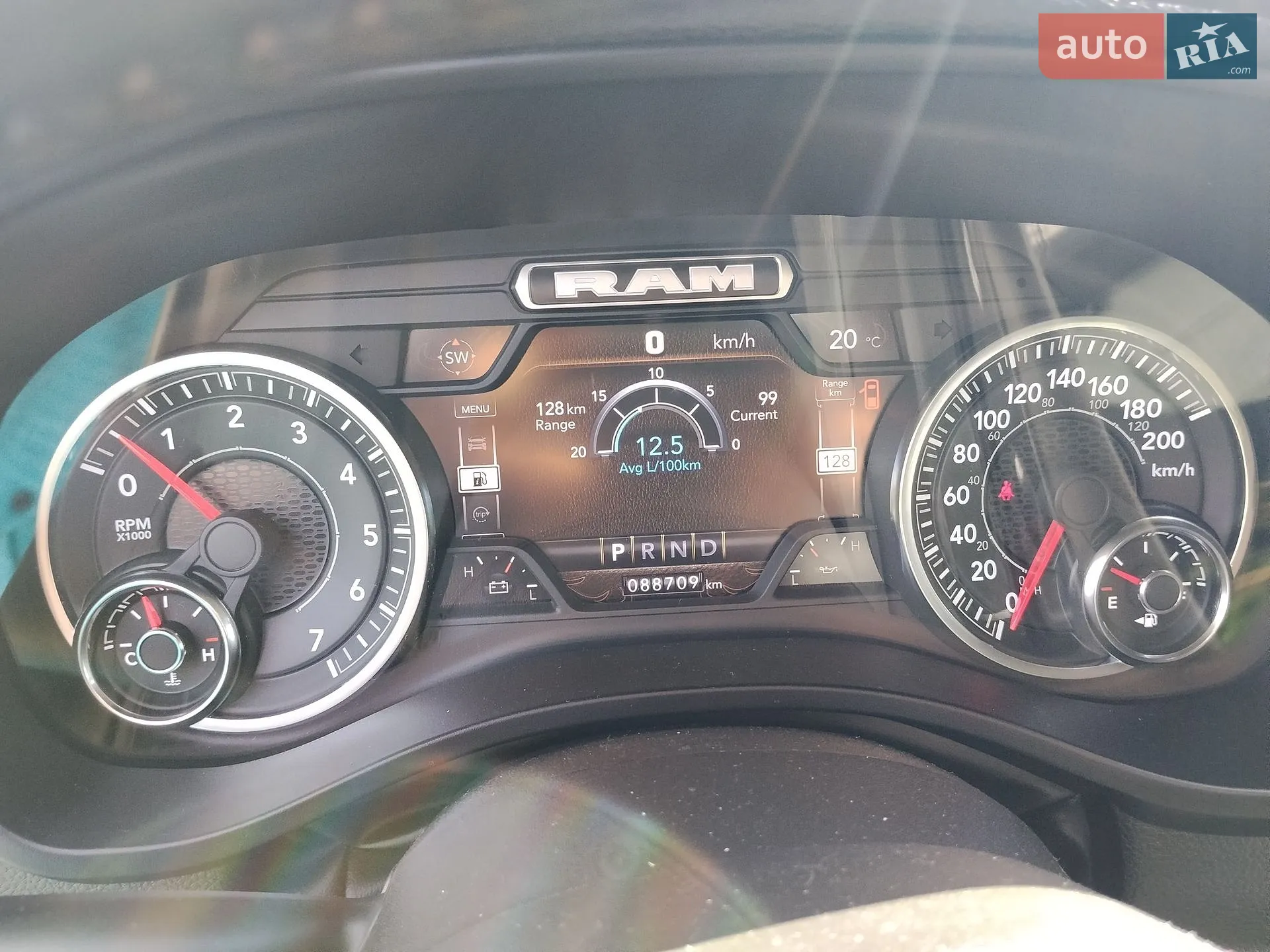 2022 RAM 1500 - мініатюра 24