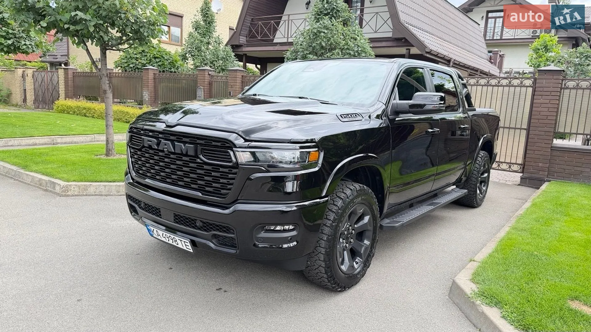 2024 RAM 1500 - мініатюра 2