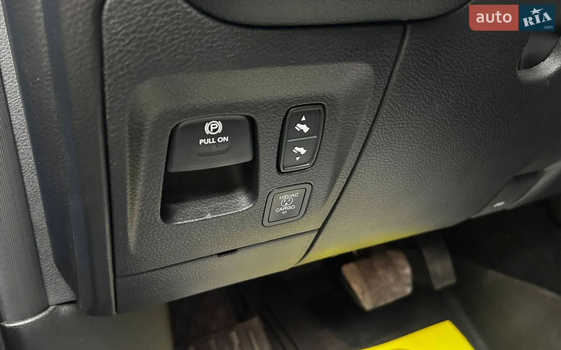 2024 RAM 1500 - мініатюра 15