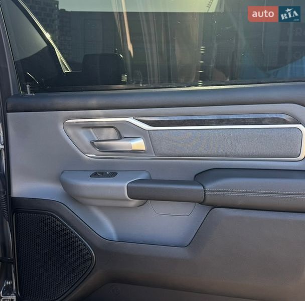 Пикап Ram 1500 2022 в Киеве