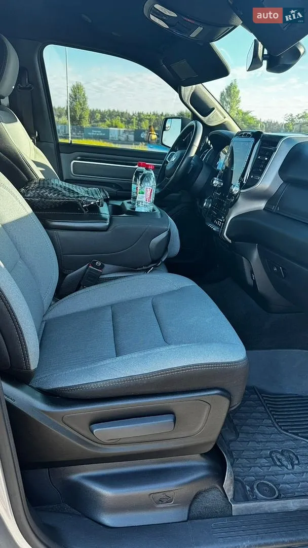 2022 RAM 1500 - мініатюра 29