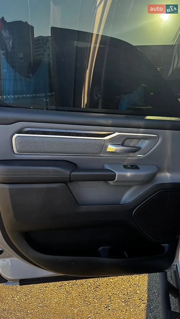 2022 RAM 1500 - мініатюра 33