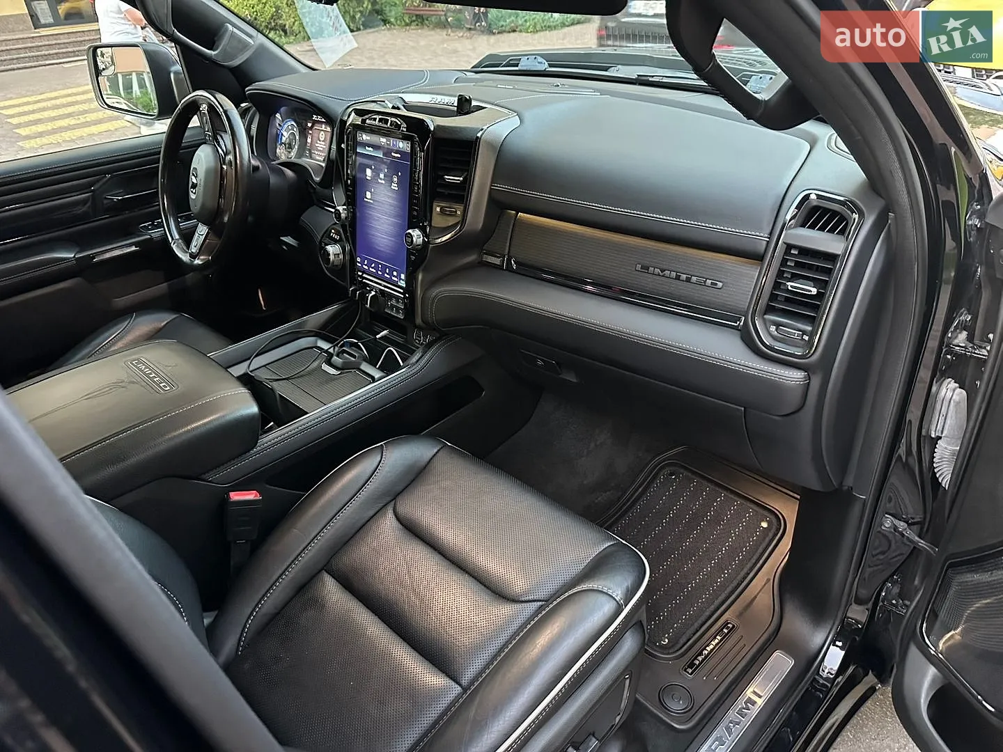 2022 RAM 1500 - мініатюра 11