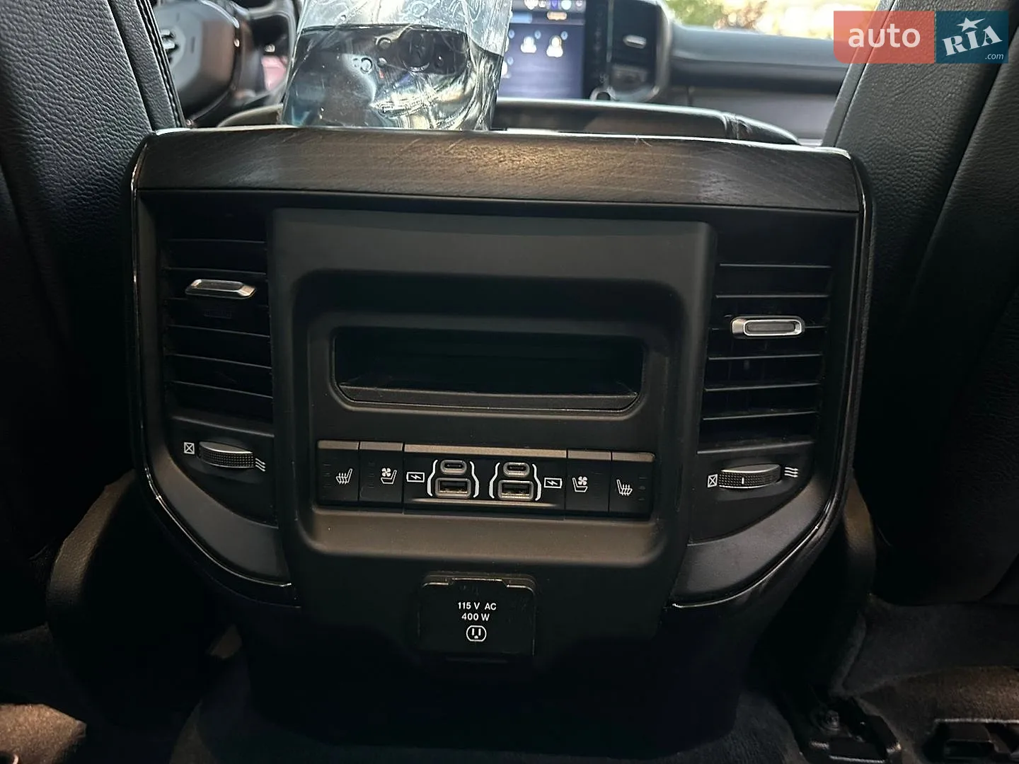 2022 RAM 1500 - мініатюра 17