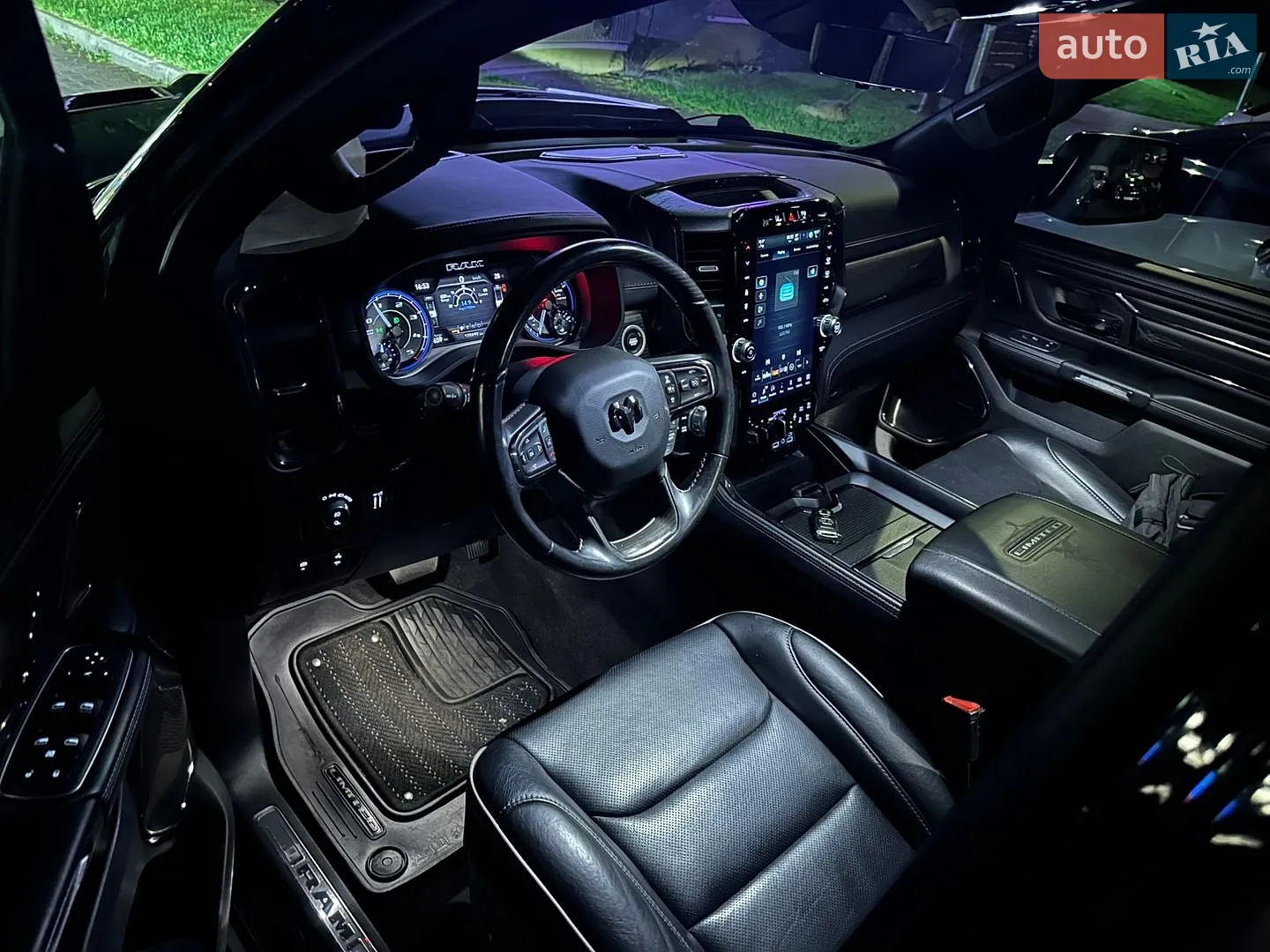2022 RAM 1500 - мініатюра 22