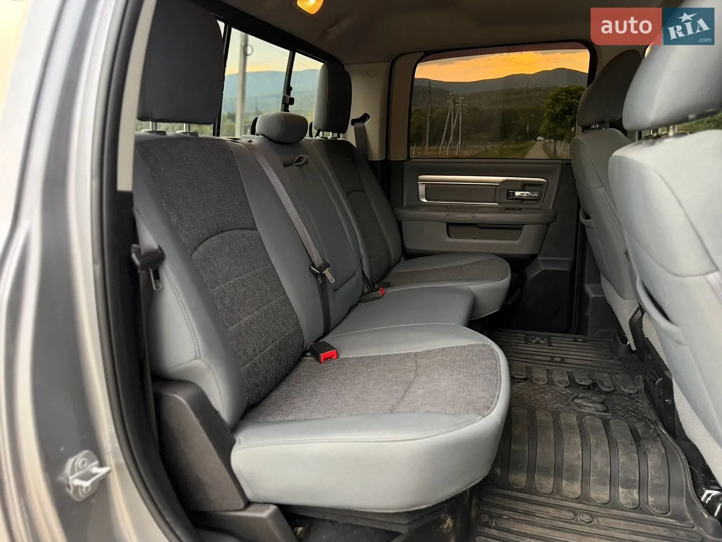 2019 RAM 1500 - мініатюра 53