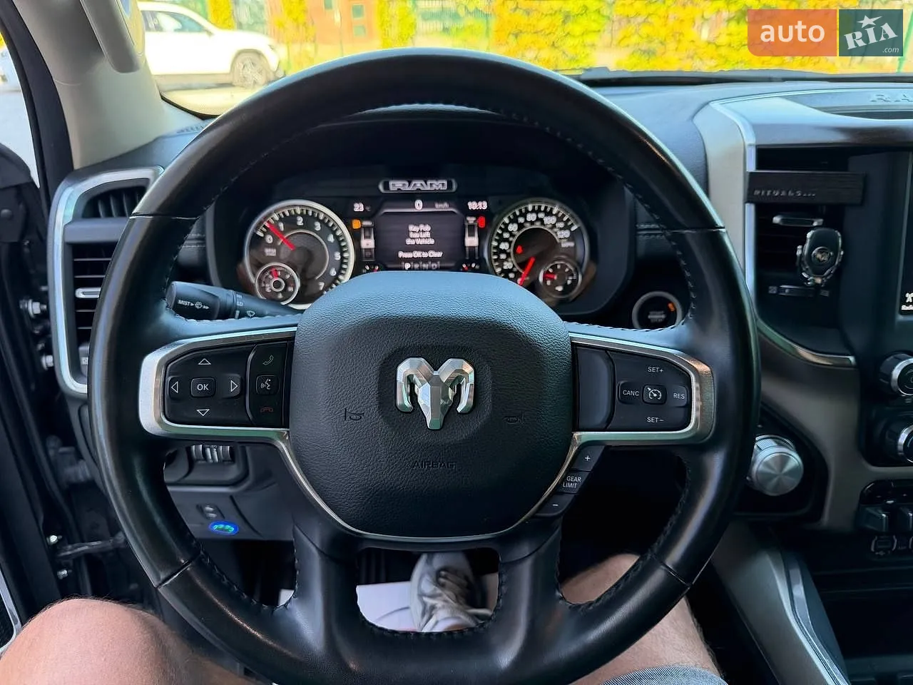 2021 RAM 1500 - мініатюра 22