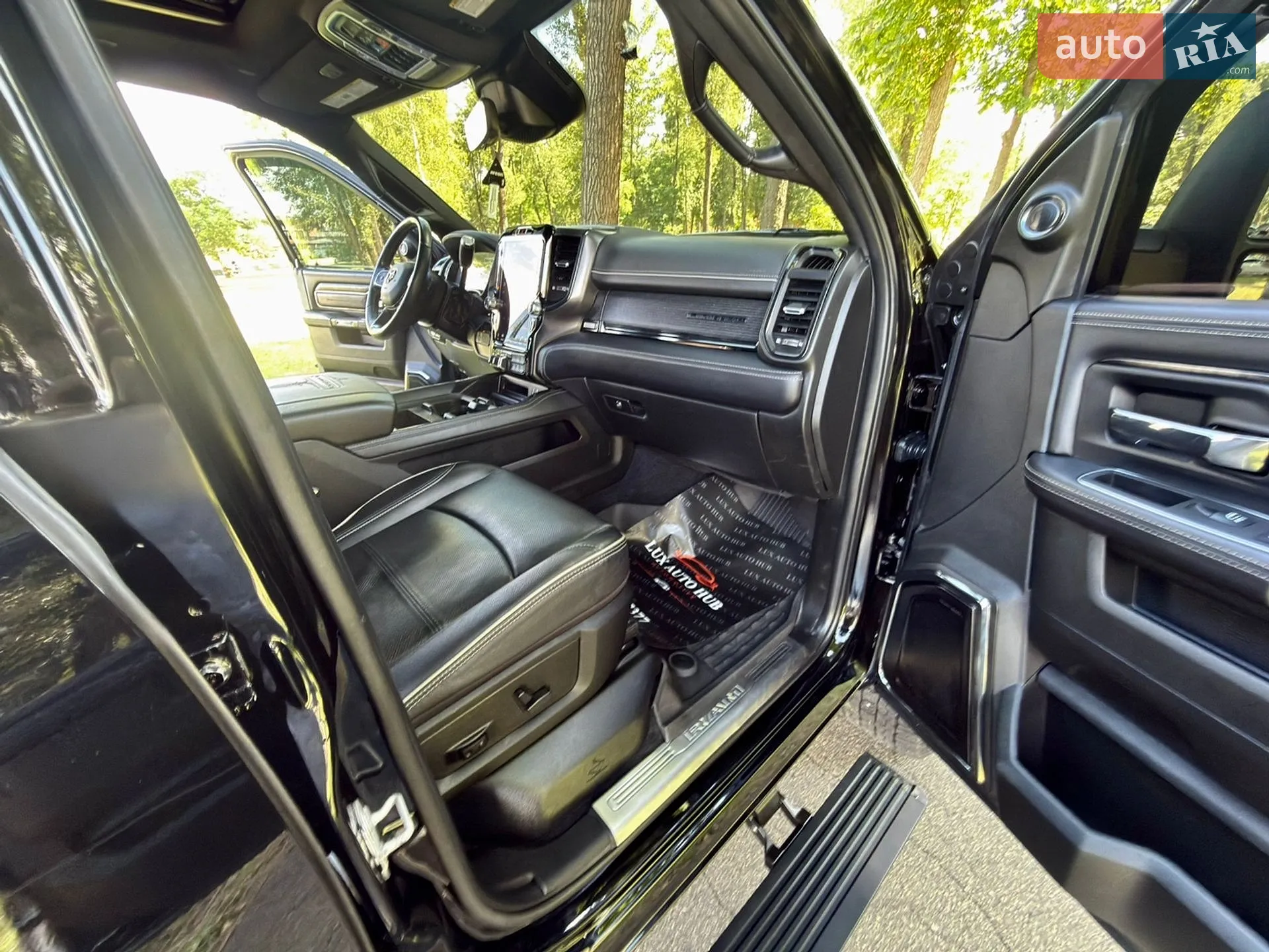 2024 RAM 2500 - мініатюра 151