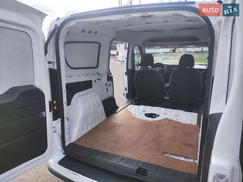 Вантажний фургон Ram Promaster City 2021 в Києві