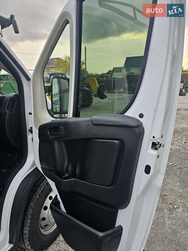 Вантажопасажирський фургон Ram Promaster 2020 в Підгородному фото 14 Вантажопасажирський фургон Ram Promaster 2020 в Підгородному