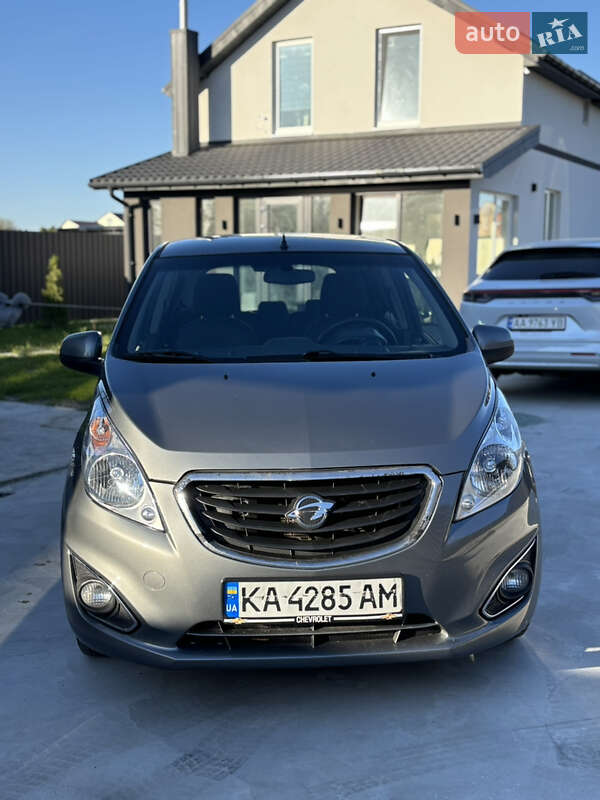 Хетчбек Ravon R2 2016 в 