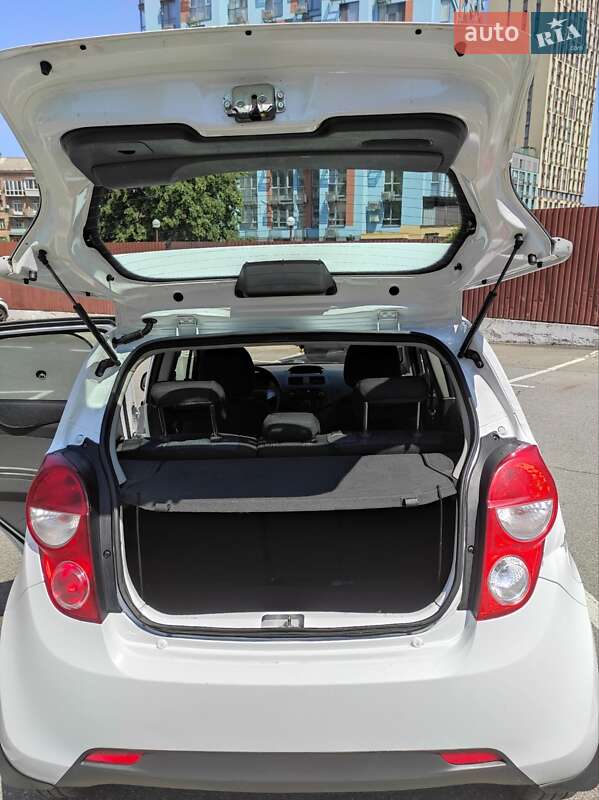 Хэтчбек Ravon R2 2017 в Киеве фото 12 Хэтчбек Ravon R2 2017 в Киеве