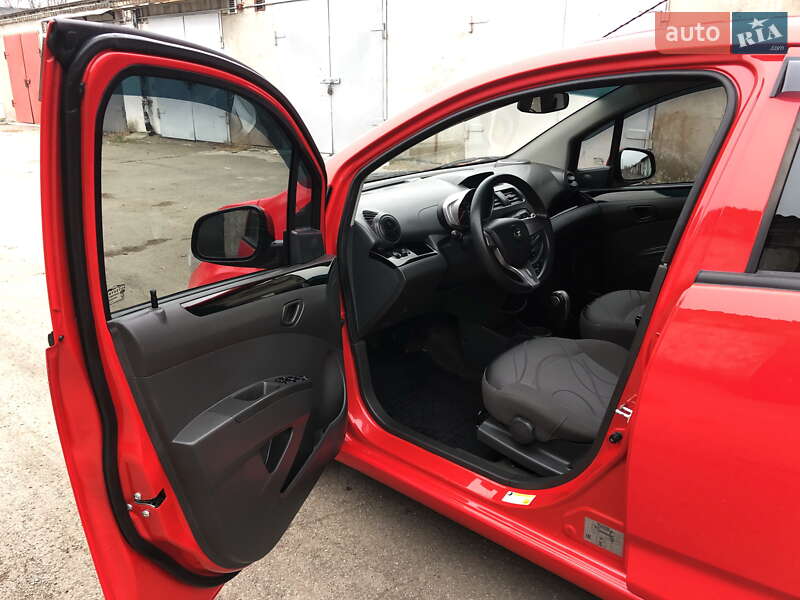 Хетчбек Ravon R2 2017 в П'ятихатках фото 12 Хетчбек Ravon R2 2017 в П'ятихатках