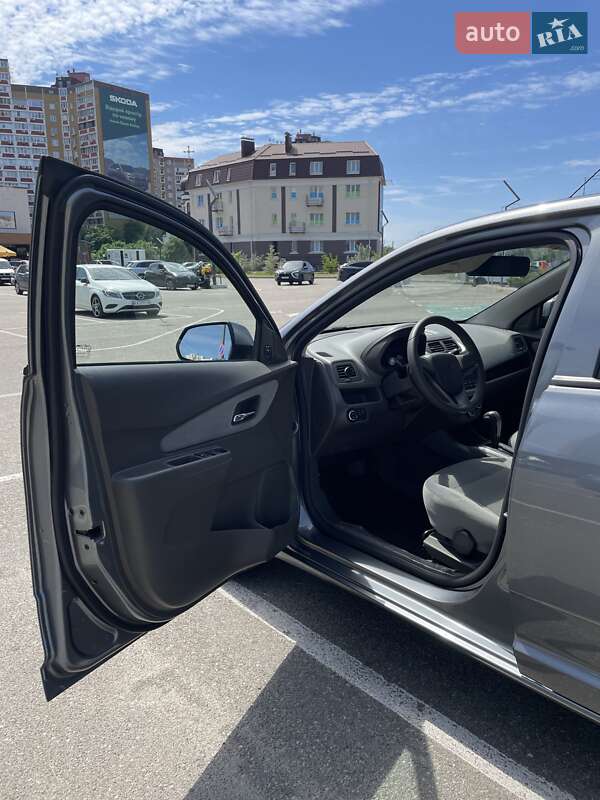 Седан Ravon R4 2020 в Киеве фото 46 Седан Ravon R4 2020 в Киеве