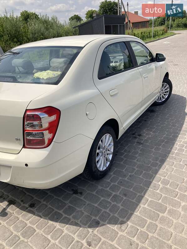 Седан Ravon R4 2017 в Винниках