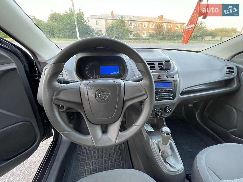 Седан Ravon R4 2020 в Миронівці