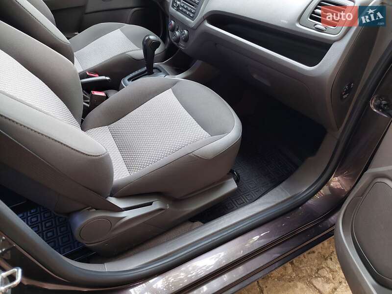 Седан Ravon R4 2018 в Болграде