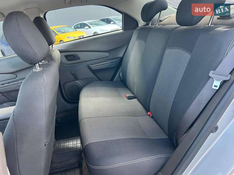 Седан Ravon R4 2017 в Львове