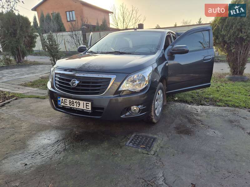 Седан Ravon R4 2017 в Дніпрі