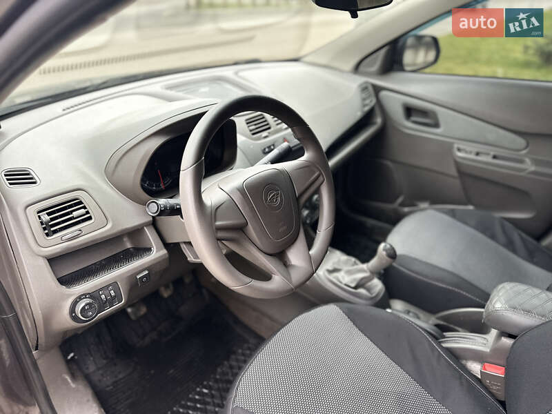 Седан Ravon R4 2018 в Тернополі