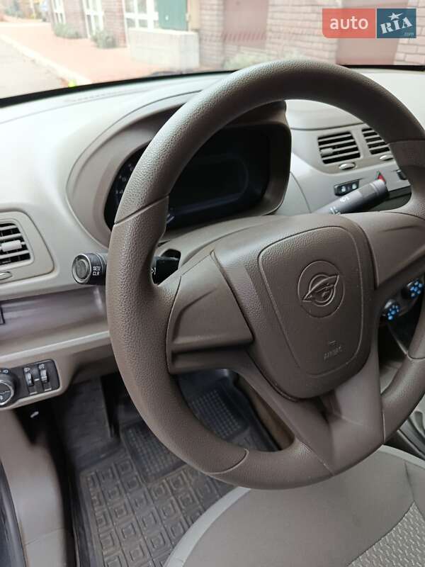 Седан Ravon R4 2017 в Софиевской Борщаговке