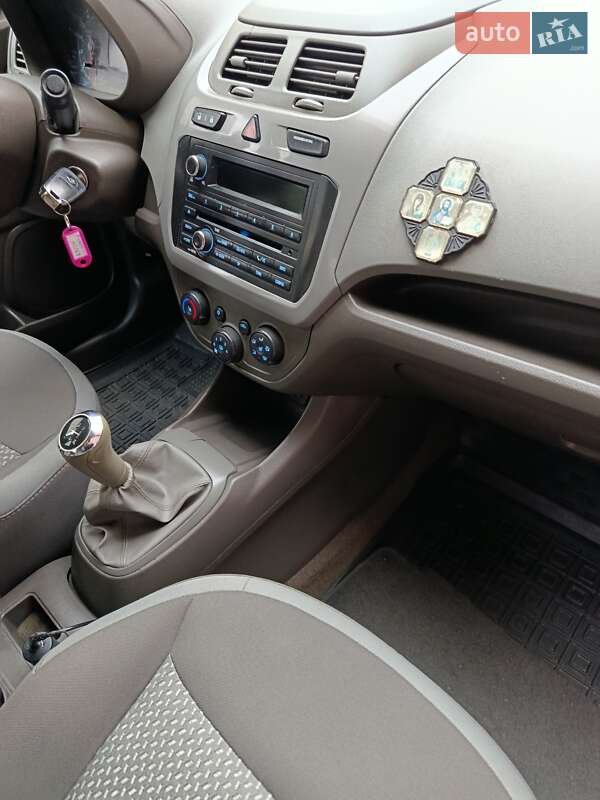 Седан Ravon R4 2017 в Софиевской Борщаговке