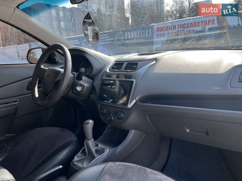 Седан Ravon R4 2020 в Шепетівці