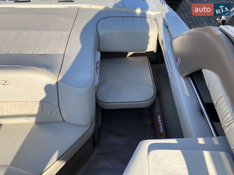 Катер Regal 2150 2001 в Киеве