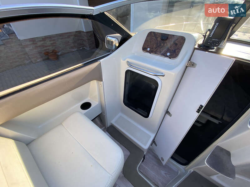 Катер Regal 2150 2001 в Киеве