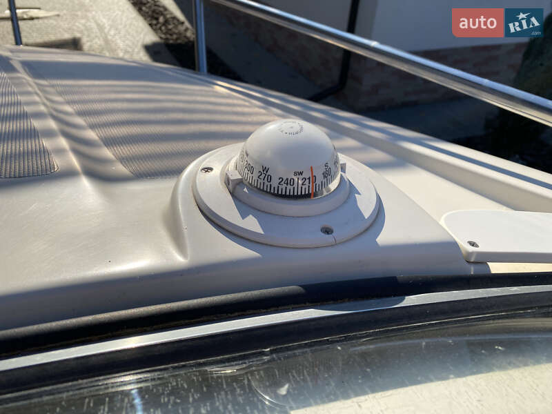 Катер Regal 2150 2001 в Киеве