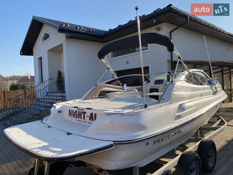 Катер Regal 2150 2001 в Киеве