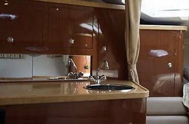 Моторная яхта Regal 3360 2009 в 