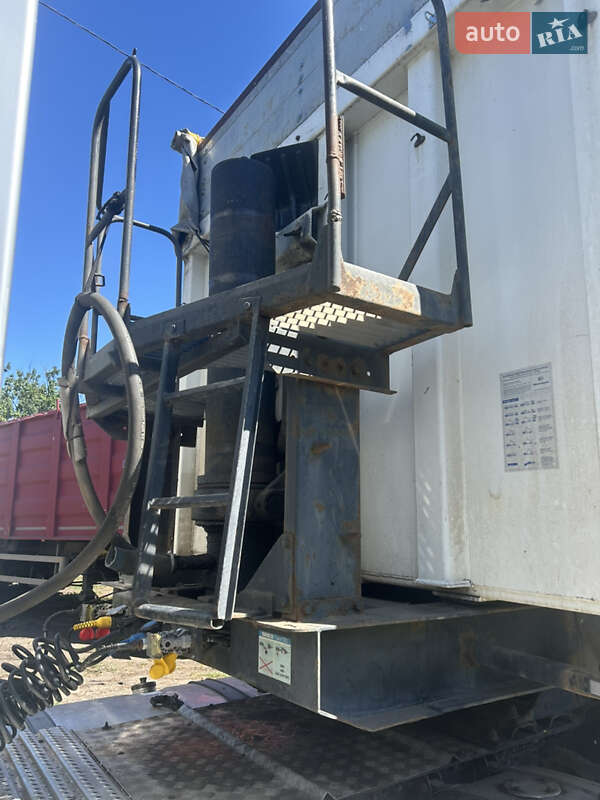 Самоскид напівпричіп Reisch RHKS-35 2006 в Чугуєві