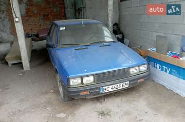 Хетчбек Renault 11 1985 в Зборові