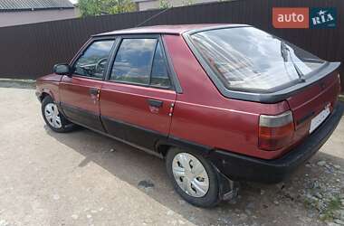 Хэтчбек Renault 11 1989 в 