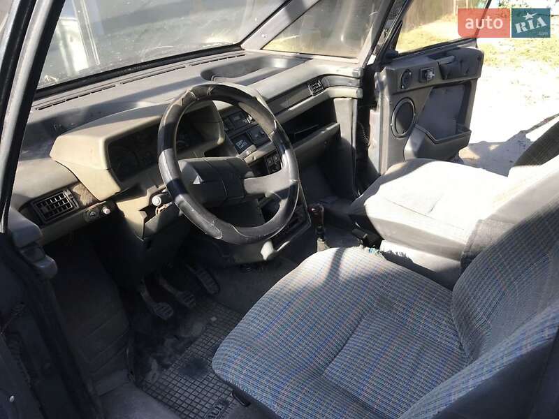 Хэтчбек Renault 11 1988 в Радомышле