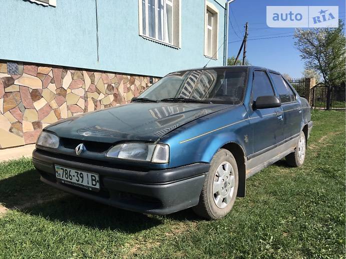 Renault 19 1995 року
