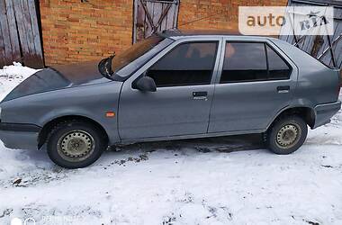 Хэтчбек Renault 19 1989 в Ровно